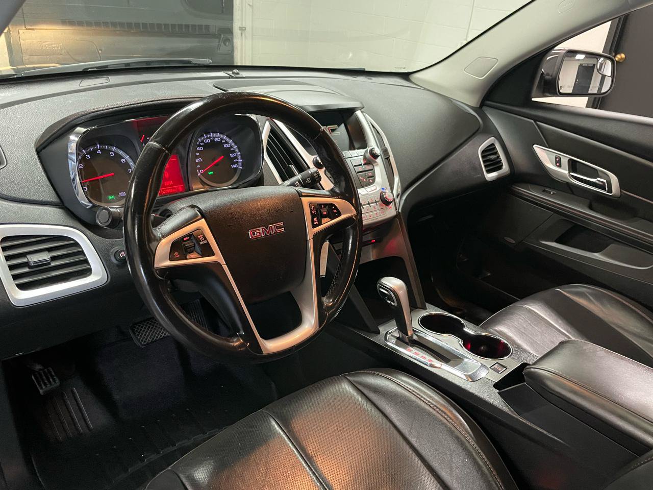 Used 2014 GMC Terrain SLT AWD/4WD image 13