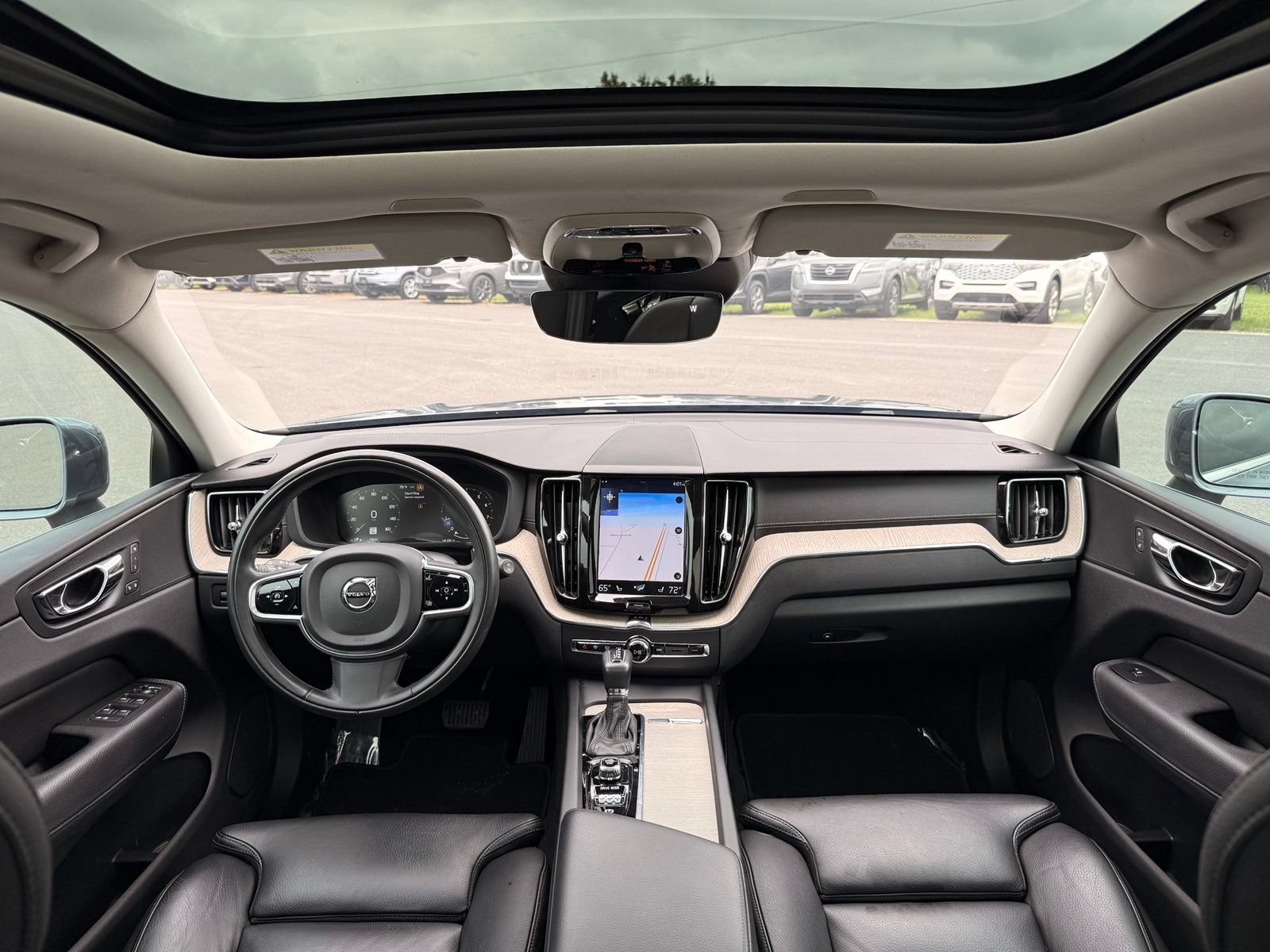 Used 2018 Volvo XC60 T5 Inscription w/ Convenience Package AWD/4WD image 25