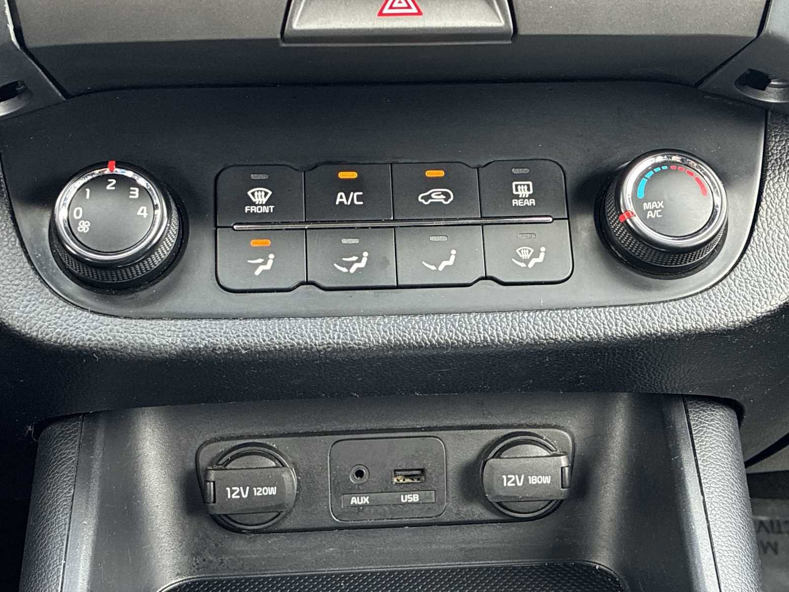 Used 2015 Kia Sportage LX AWD/4WD image 16