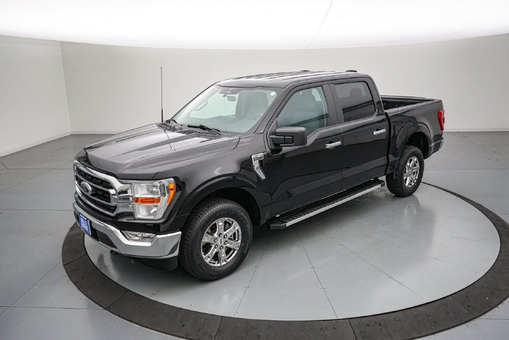 Certified 2023 Ford F150 XLT w/ XTR Package AWD/4WD image 9