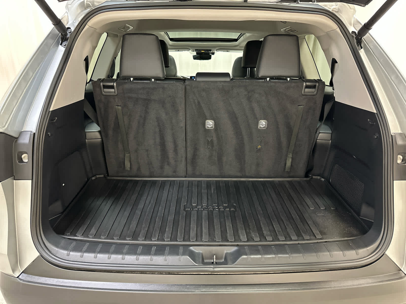 Used 2024 Toyota Grand Highlander Platinum image 27