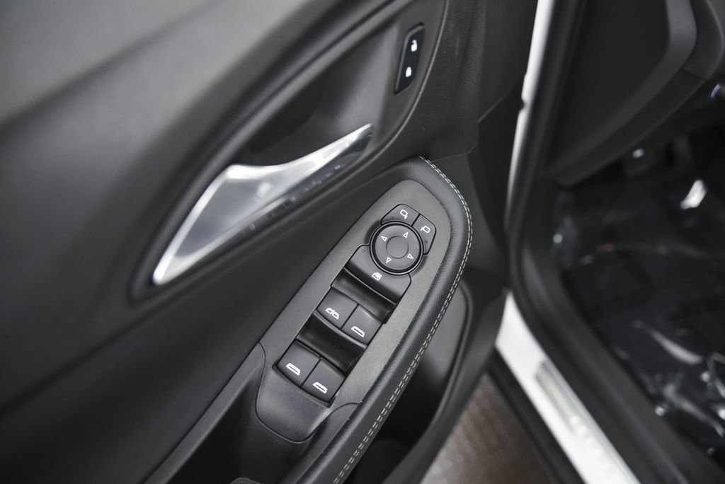 Used 2022 Buick Encore GX Select image 10