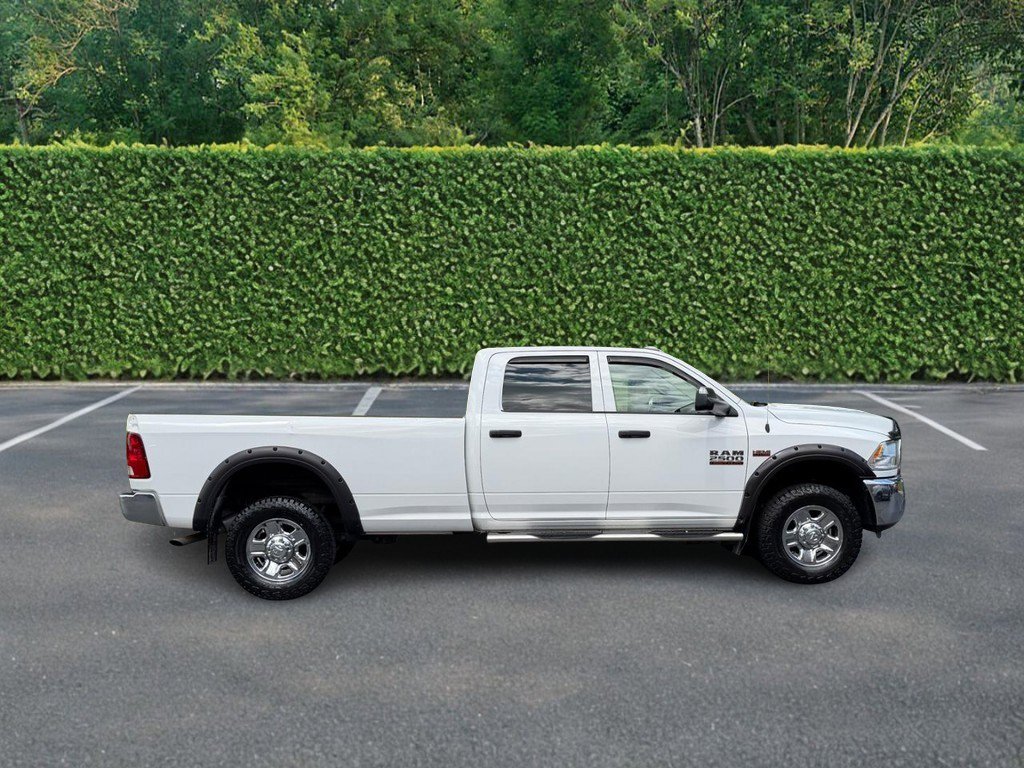 Used 2014 RAM 2500 Tradesman w/ Chrome Appearance Group AWD/4WD image 2