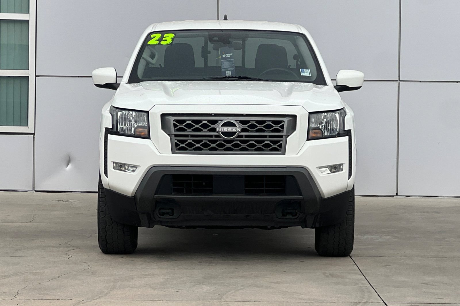 Used 2023 Nissan Frontier SV w/ Technology Package AWD/4WD image 6