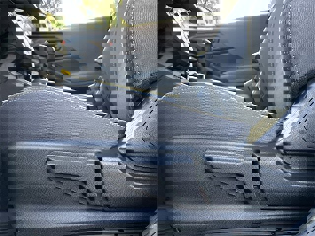 Certified 2025 Subaru Crosstrek 2.0i Premium image 24