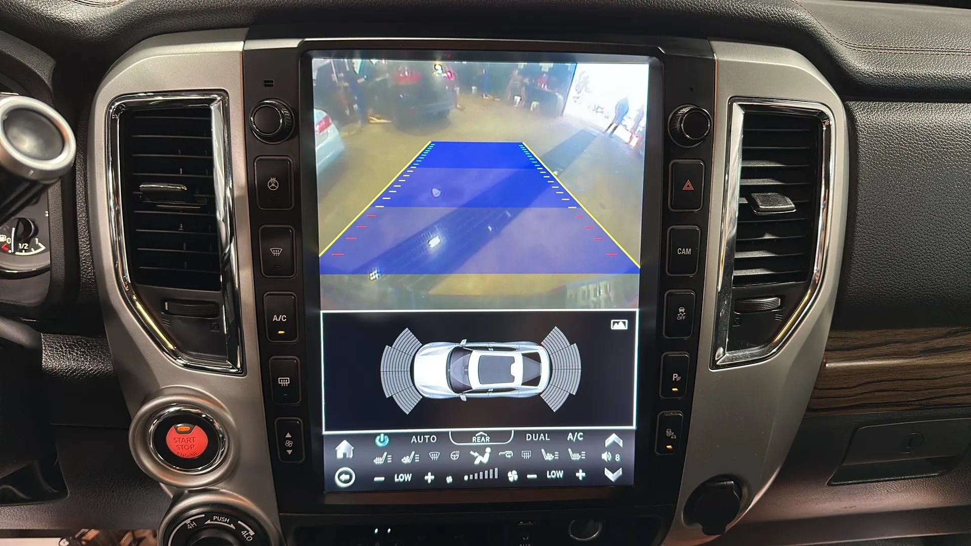 Used 2016 Nissan Titan SL AWD/4WD image 22