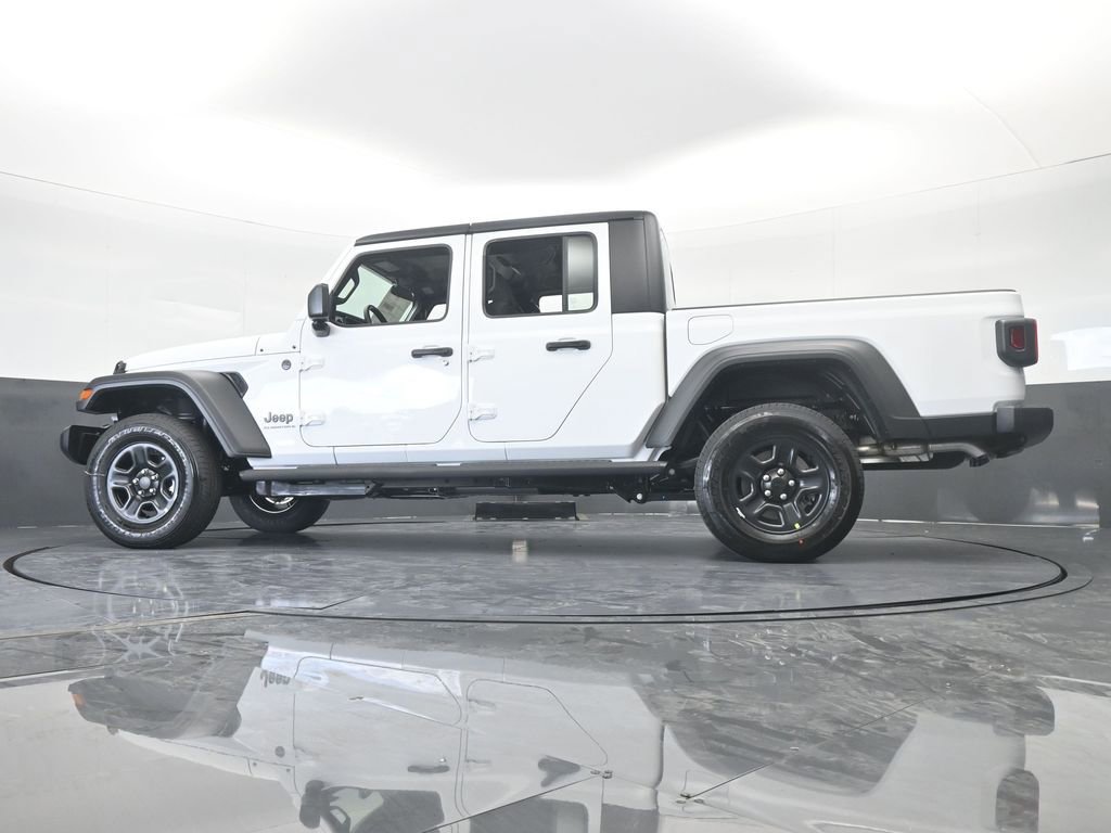 New 2026 Jeep Gladiator Sport AWD/4WD image 47