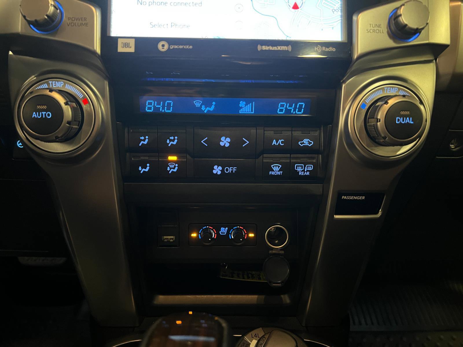 Used 2023 Toyota 4Runner Limited image 19