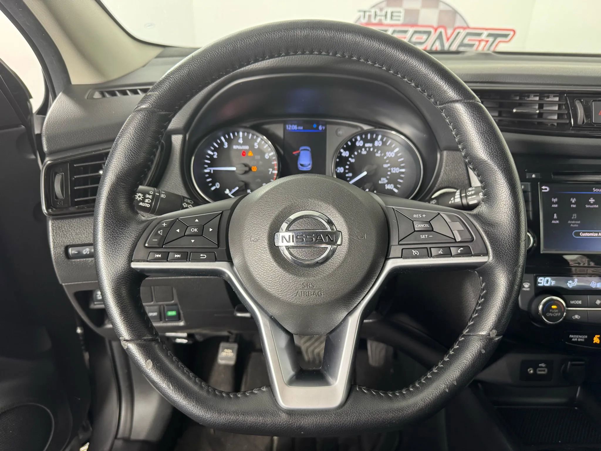Used 2021 Nissan Rogue Sport SV image 13
