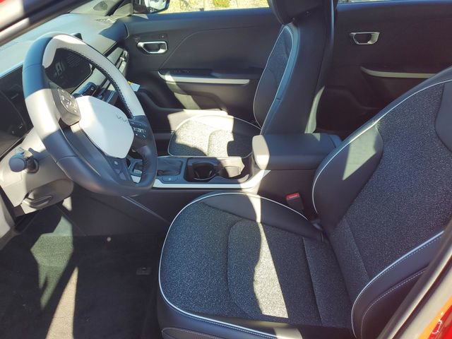 New 2025 Kia K4 GT-Line w/ GT-Line Sunroof Package image 17