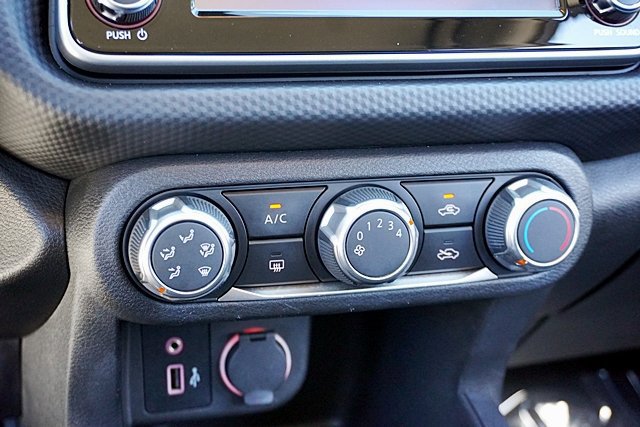 Certified 2024 Nissan Kicks S FWD image 36