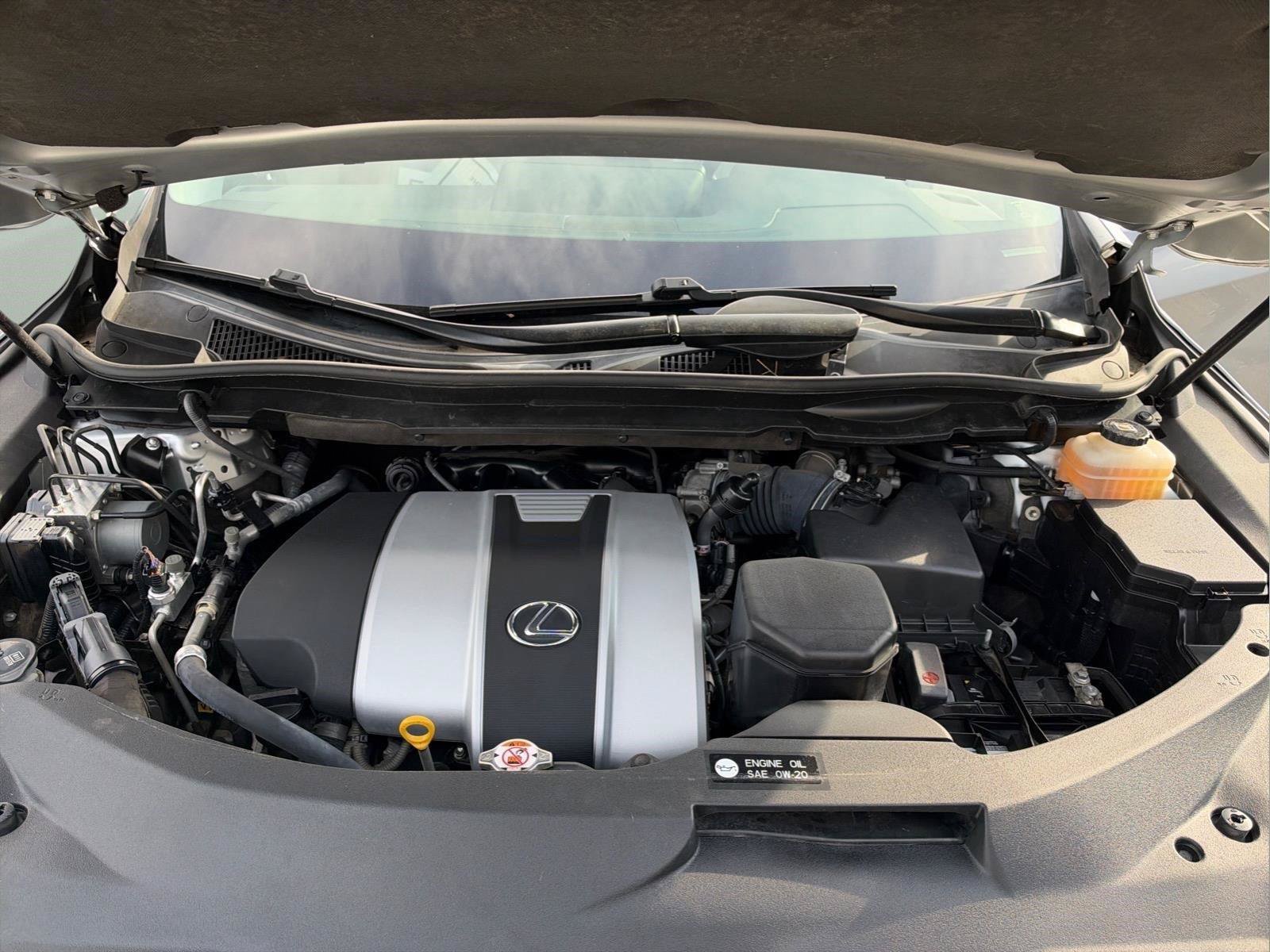 Used 2019 Lexus RX 350L FWD image 33