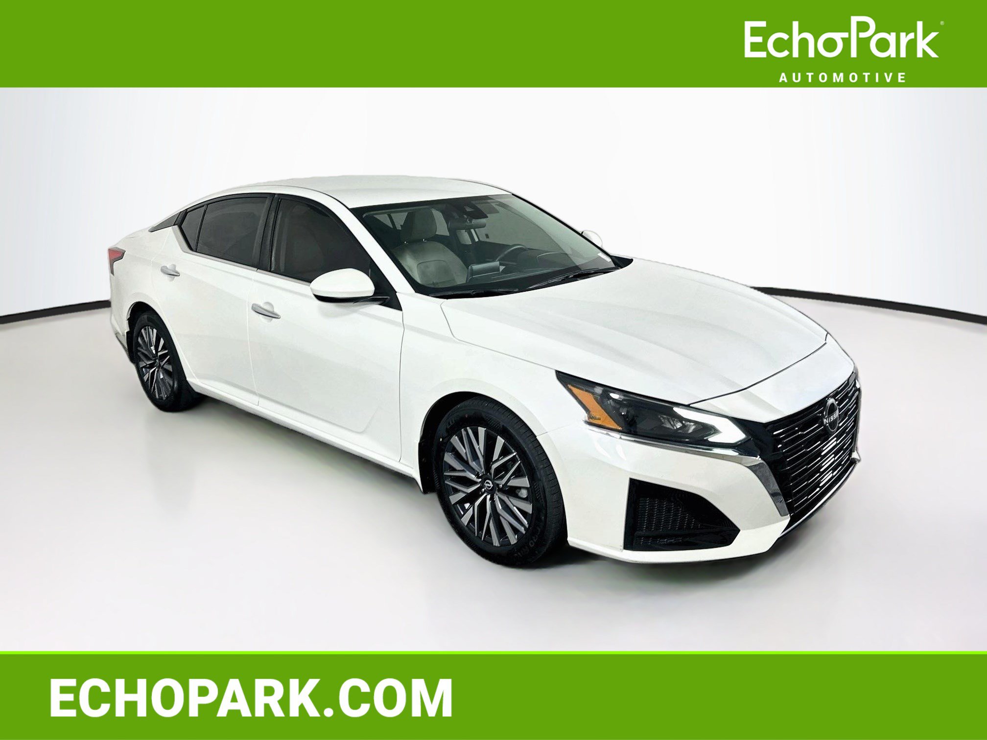 Used 2023 Nissan Altima 2.5 SV