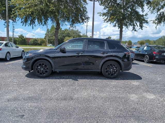 Used 2023 Honda HR-V Sport image 3