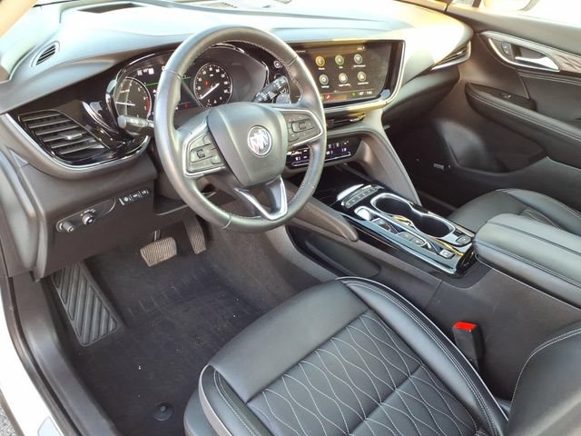 Used 2022 Buick Envision Avenir w/ Technology Package II AWD/4WD image 3