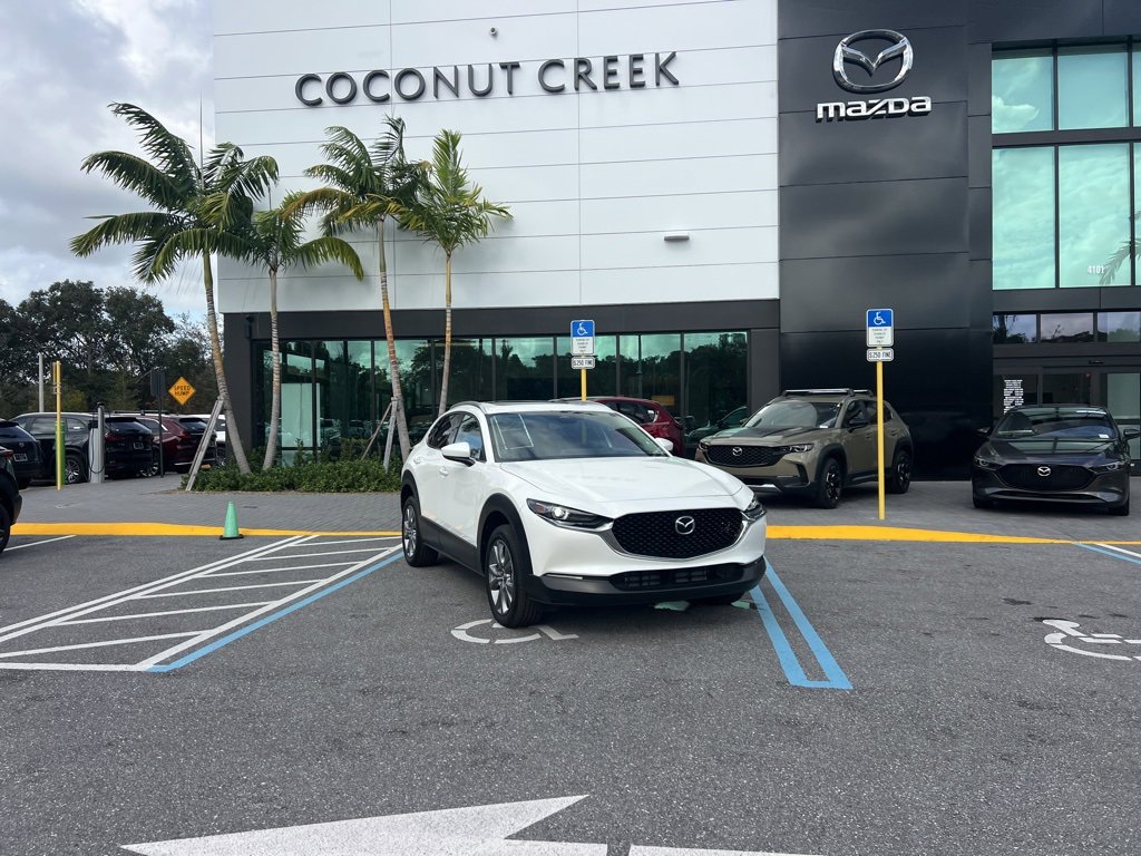 Certified 2025 MAZDA CX-30 AWD 2.5 S w/ Premium Package image 2