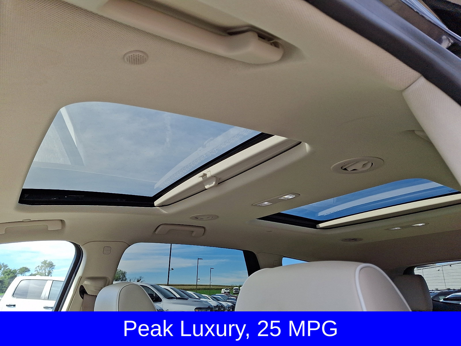 Used 2024 Buick Enclave Avenir w/ Avenir Technology Package AWD/4WD image 17