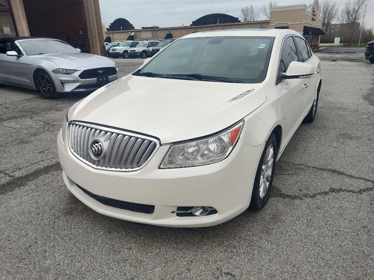 Used 2012 Buick LaCrosse Premium image 1
