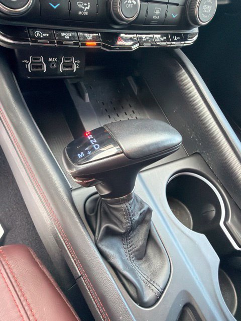 Used 2025 Dodge Durango GT AWD/4WD image 28