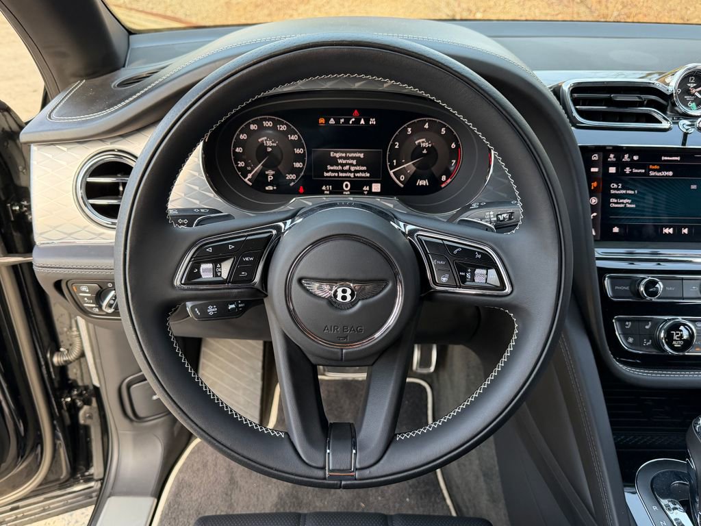 Used 2023 Bentley Bentayga Speed image 18