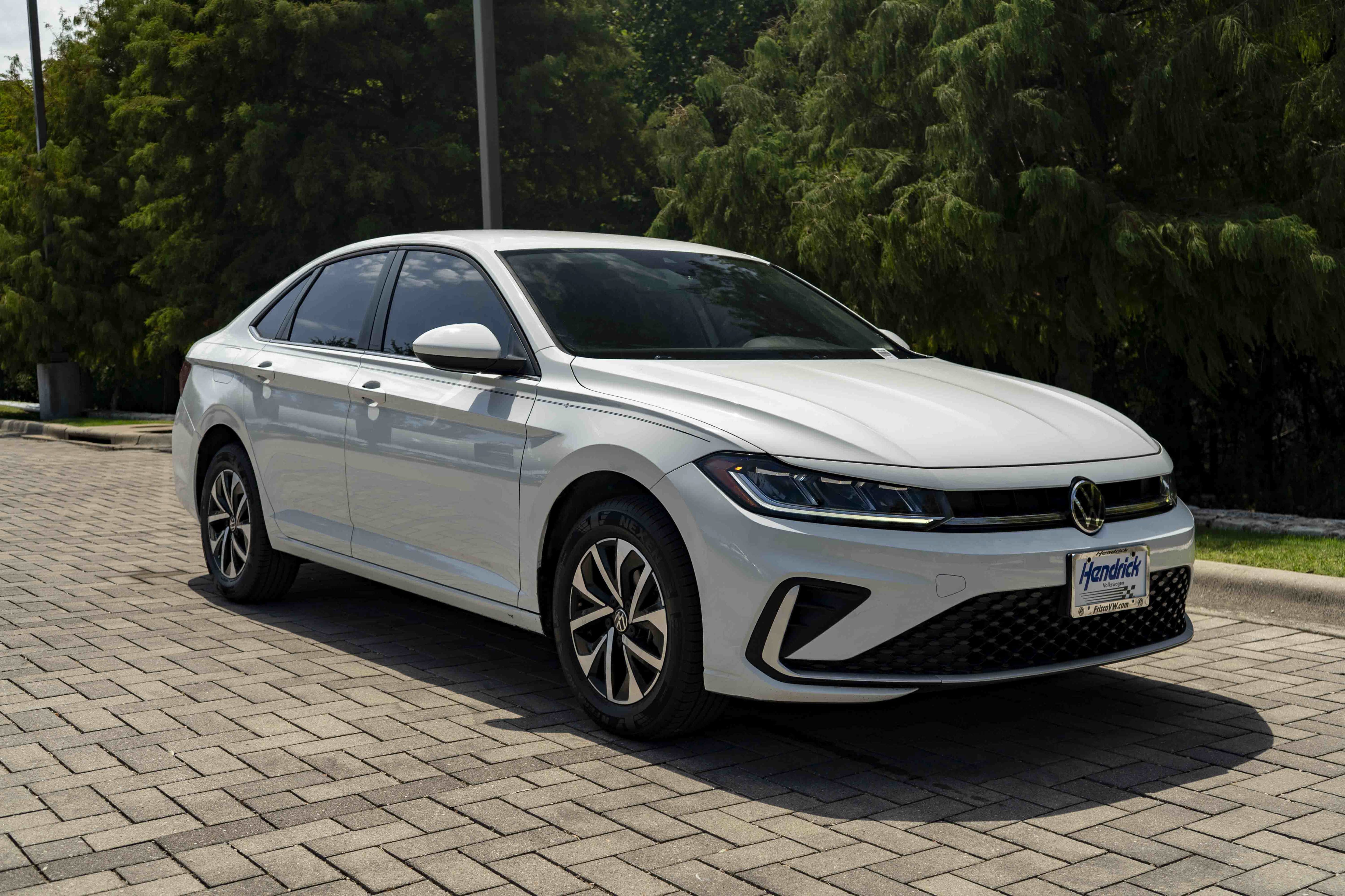 Certified 2025 Volkswagen Jetta S FWD image 2