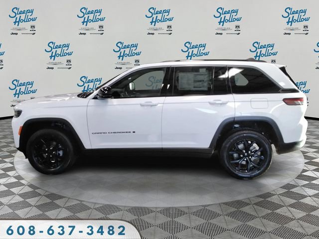 New 2026 Jeep Grand Cherokee Altitude image 8