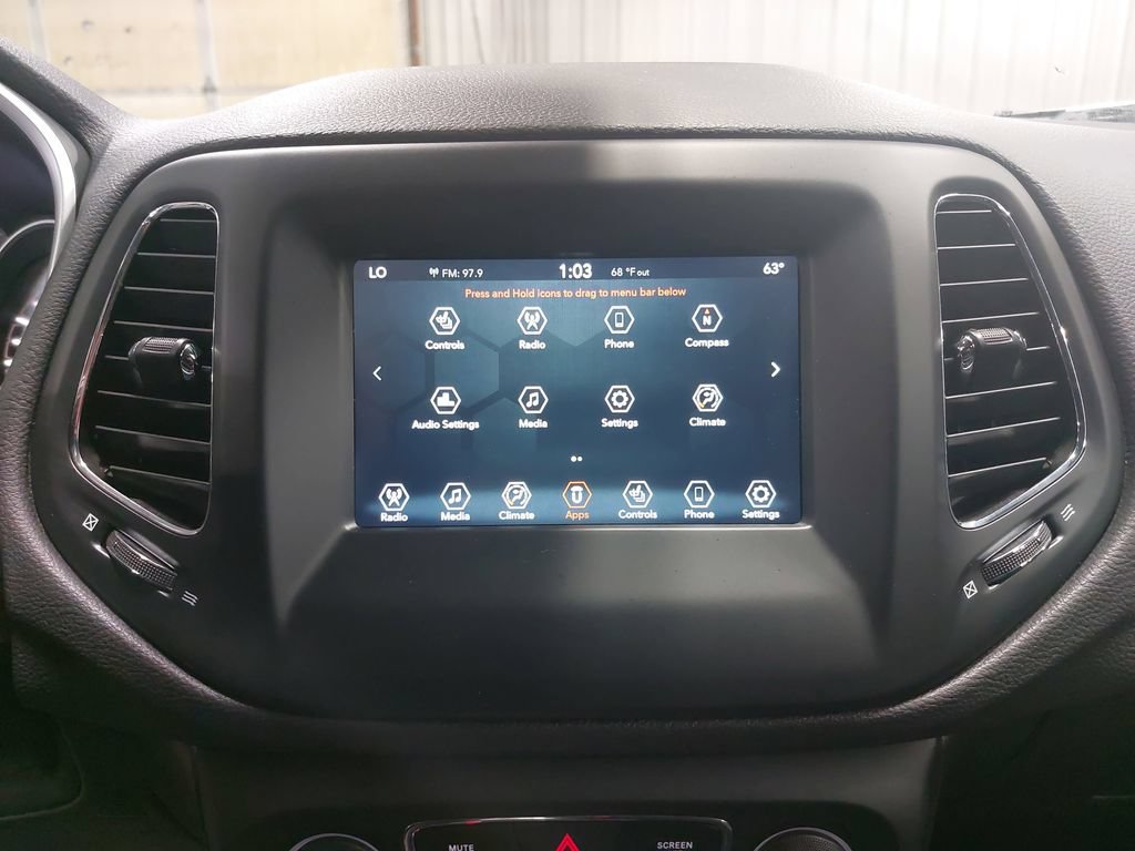 Used 2019 Jeep Compass Latitude w/ Cold Weather Group AWD/4WD image 21