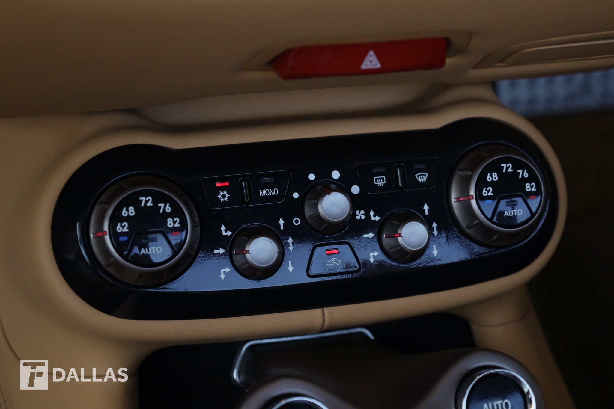 Used 2010 Ferrari California RWD image 30