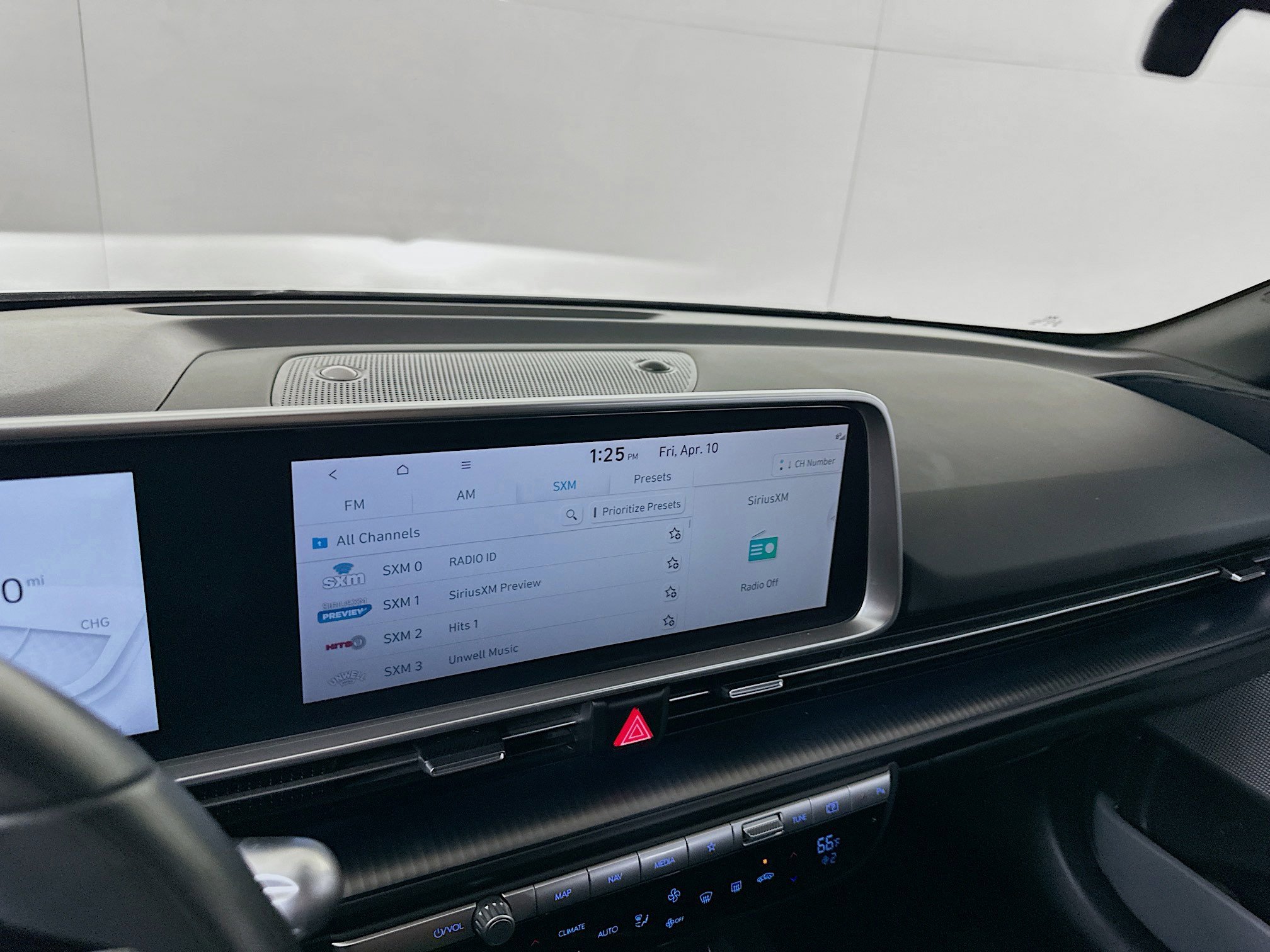 Used 2024 Hyundai Ioniq 6 SE RWD image 19