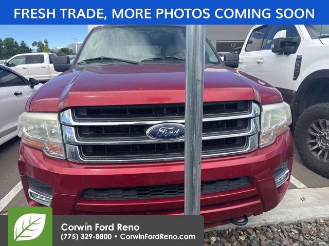 Used 2016 Ford Expedition EL XLT w/ Equipment Group 202A AWD/4WD image 2