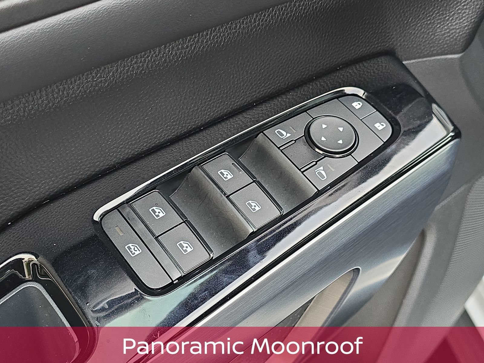 Used 2025 Nissan Pathfinder SL w/ SL Premium Package image 15