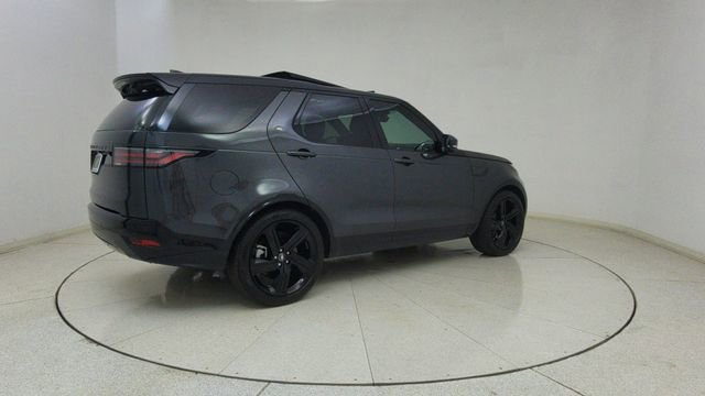 Used 2024 Land Rover Discovery Dynamic SE AWD/4WD image 73