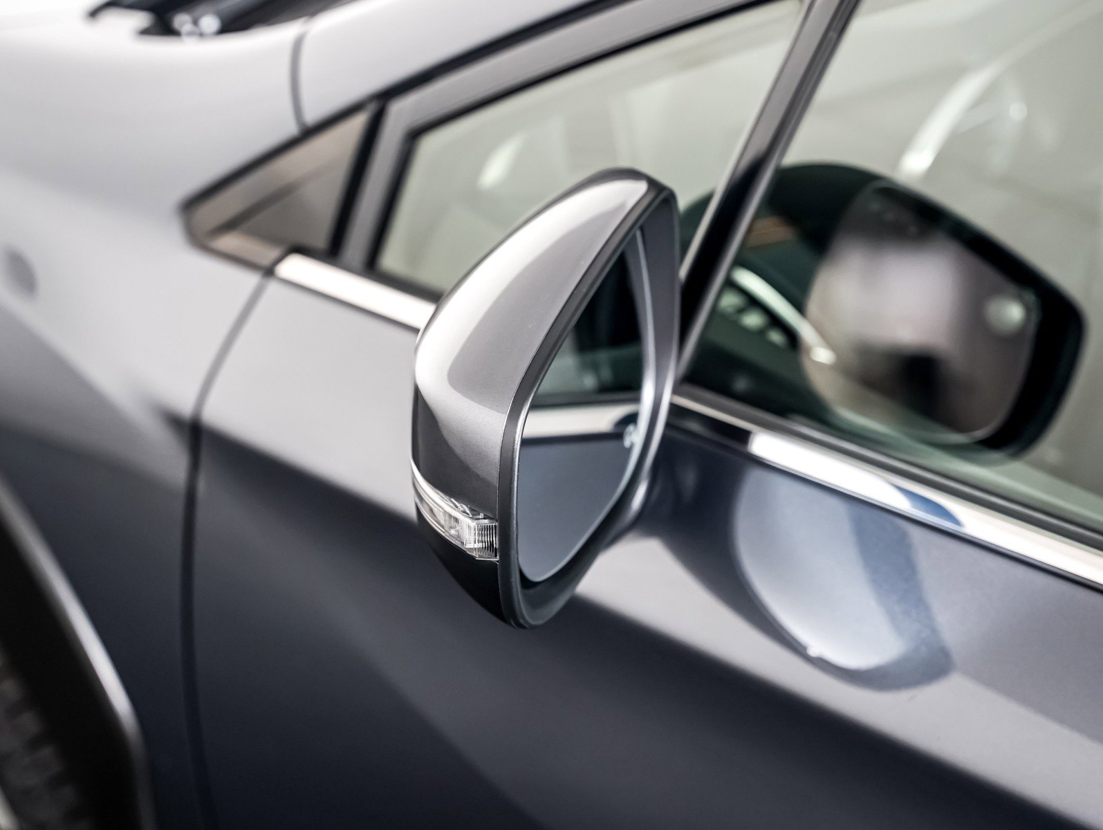 Used 2023 Subaru Crosstrek 2.5i Limited AWD/4WD image 22