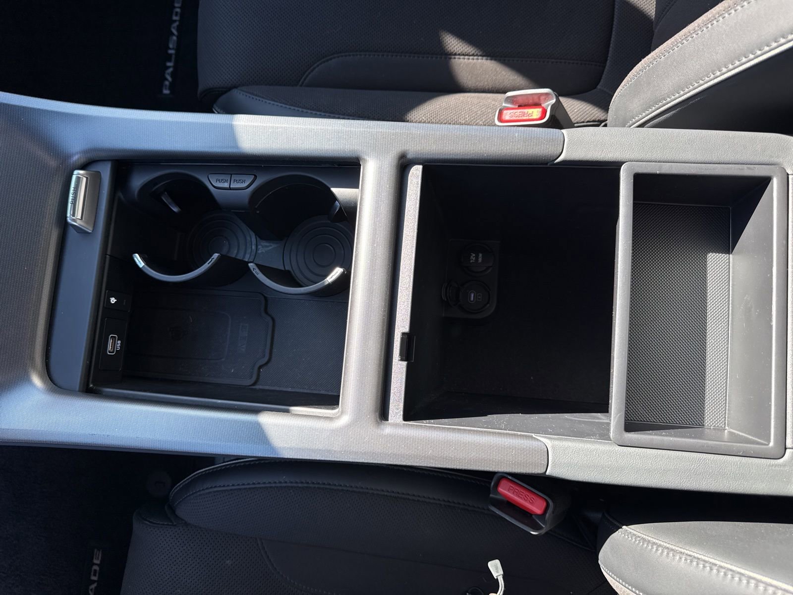 Used 2025 Hyundai Palisade Calligraphy image 31