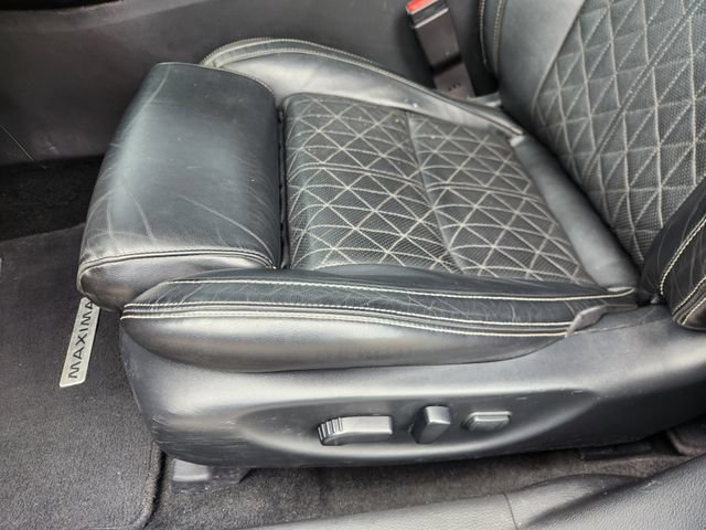 Used 2021 Nissan Maxima Platinum w/ Sport Mat Group FWD image 23