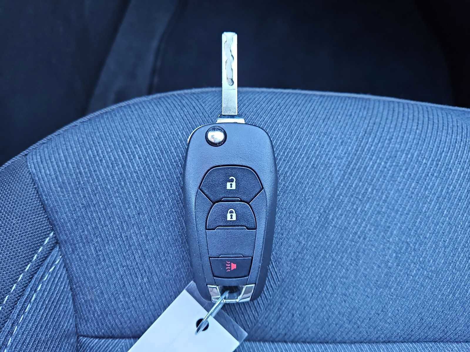 Certified 2025 Chevrolet Trax LS image 35