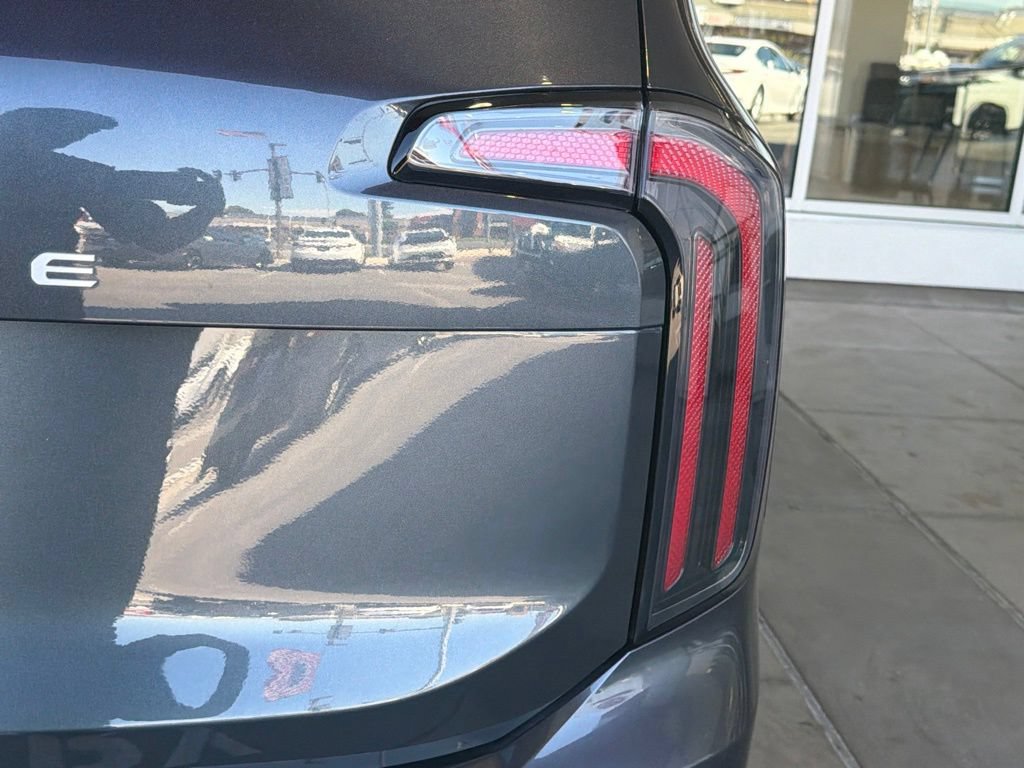 Used 2024 Kia Telluride SX FWD image 13