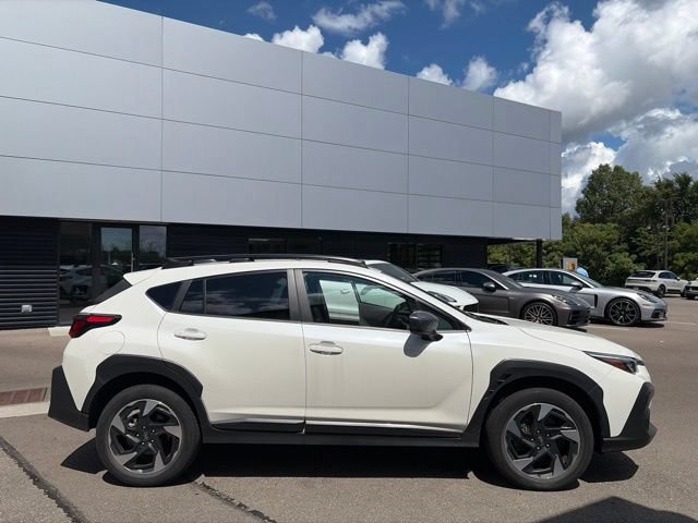 Used 2024 Subaru Crosstrek 2.5i Limited AWD/4WD image 2