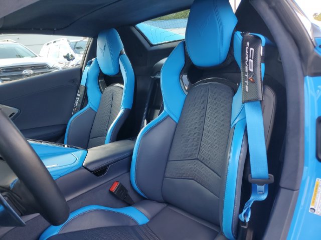 Used 2021 Chevrolet Corvette Stingray Premium Conv w/ Z51 Performance Package RWD image 13