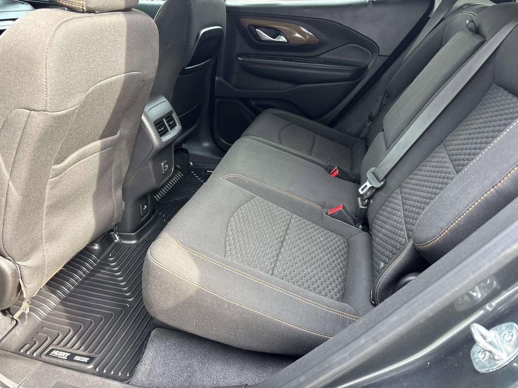 Used 2020 GMC Terrain SLE w/ Driver Convenience Package image 11