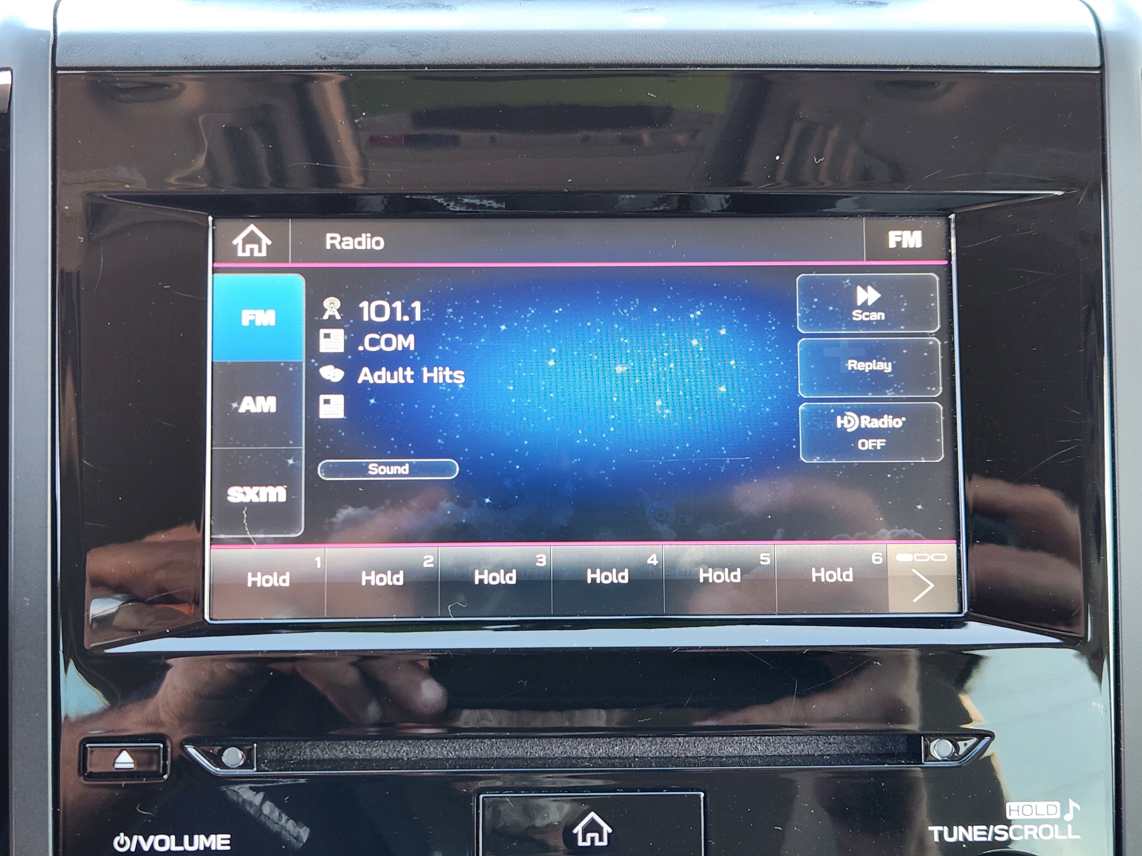 Used 2022 Subaru Forester Premium AWD/4WD image 11