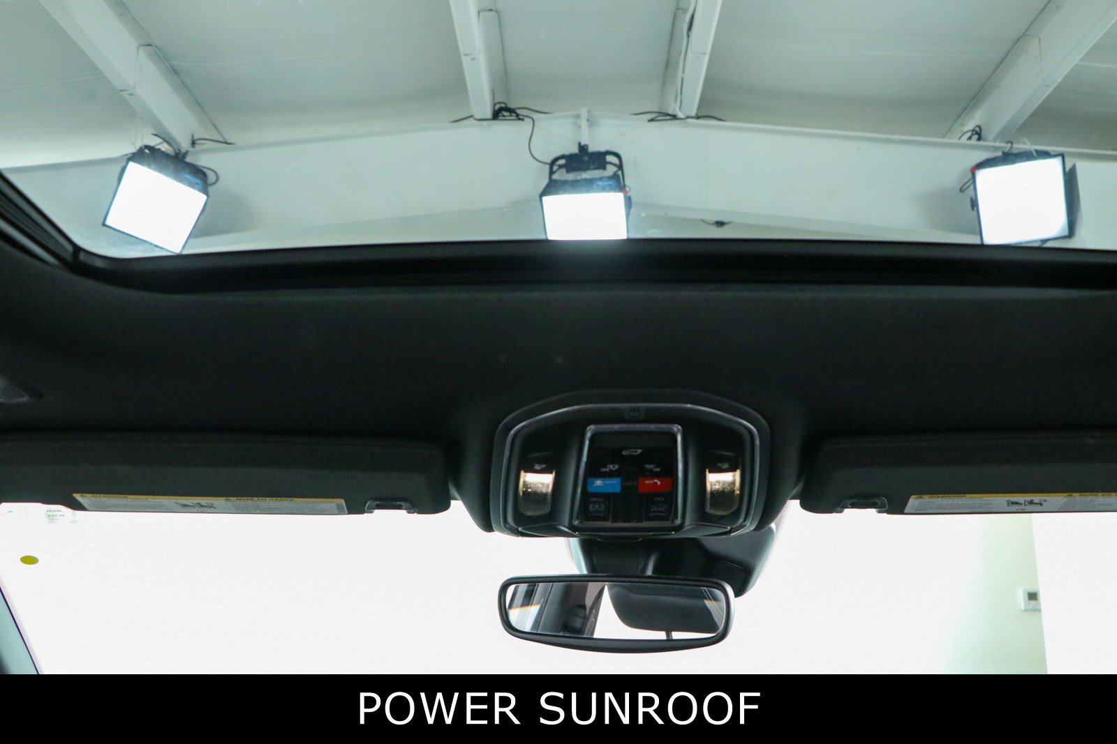 Used 2023 Jeep Grand Cherokee L Laredo AWD/4WD image 21