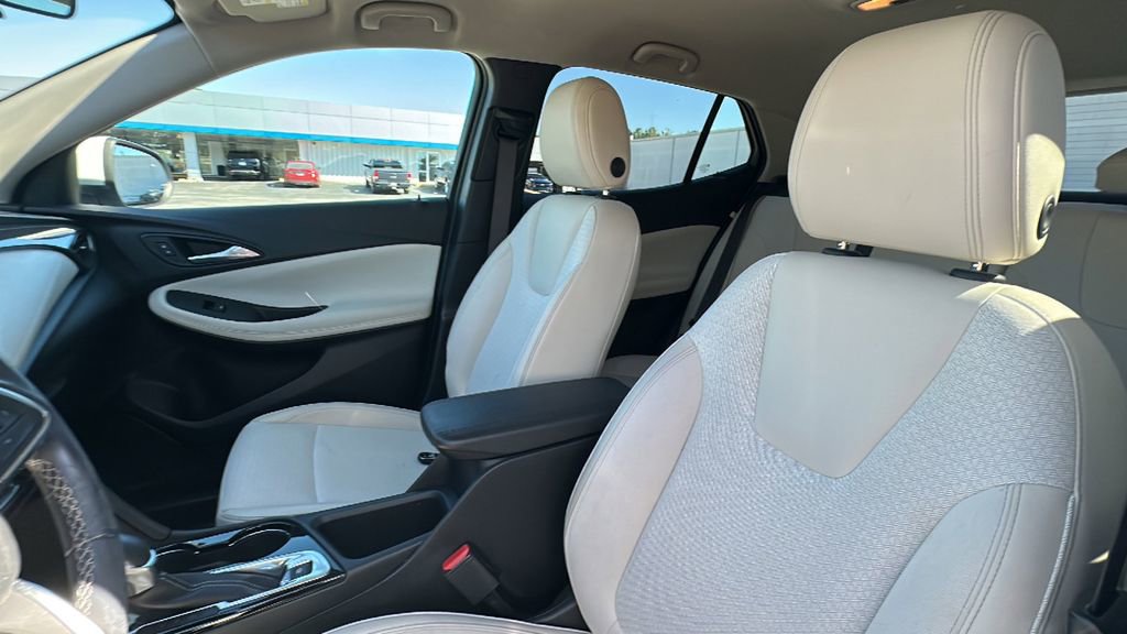 Used 2023 Buick Encore GX Preferred w/ Cold Weather Comfort Package image 25