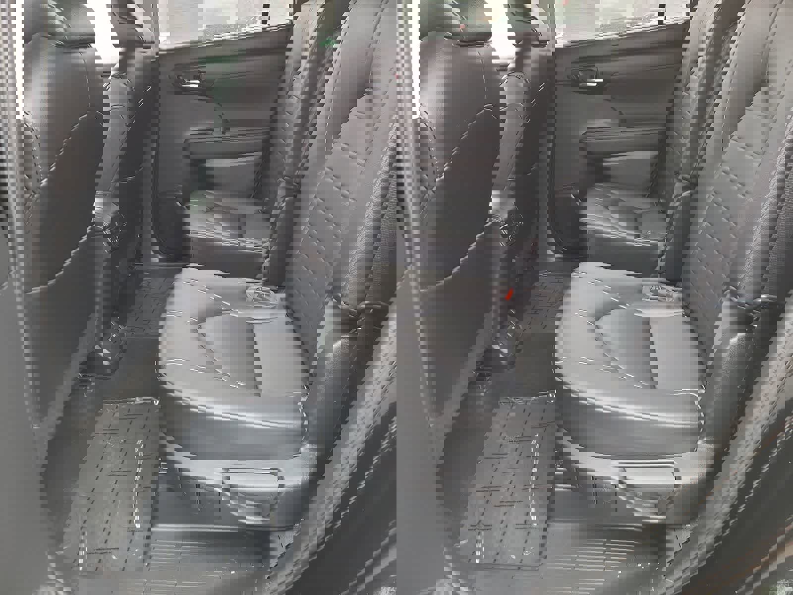 Used 2023 Toyota Highlander XLE image 21