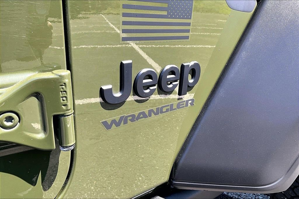 Used 2021 Jeep Wrangler Sport image 24