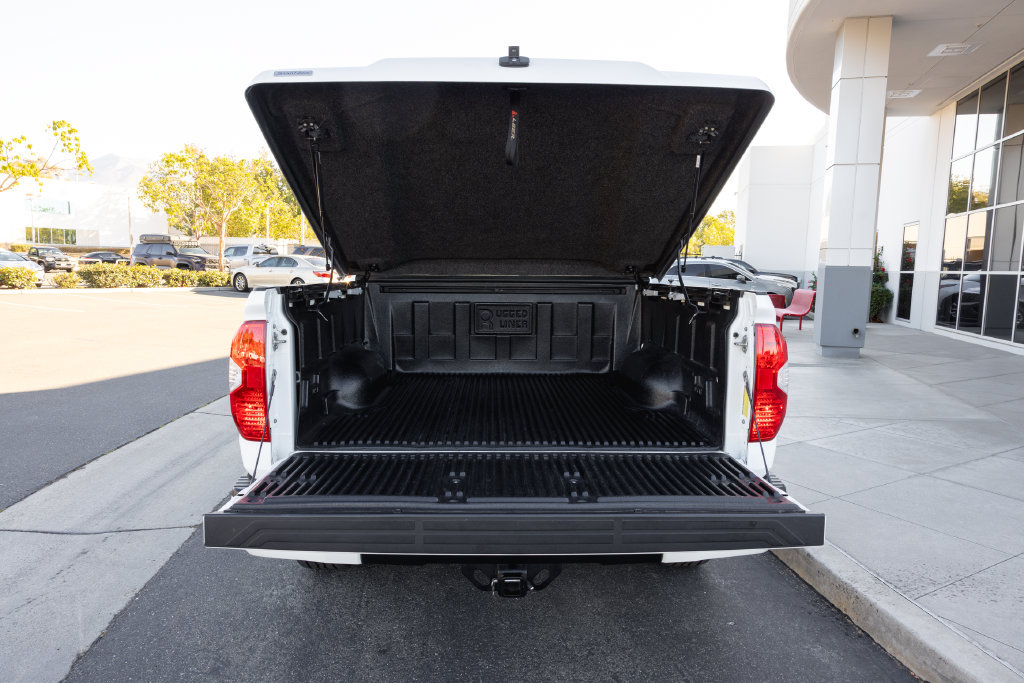 Used 2017 Toyota Tundra 1794 Edition AWD/4WD image 8