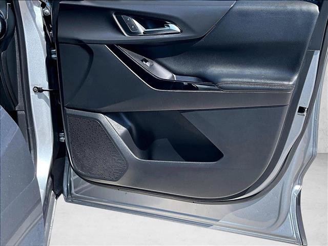 Used 2025 Chevrolet Equinox LT w/ Safety and Technology Package FWD image 18