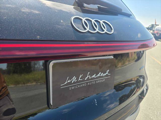 Used 2025 Audi Q5 Premium Plus w/ Premium Plus AWD/4WD image 13
