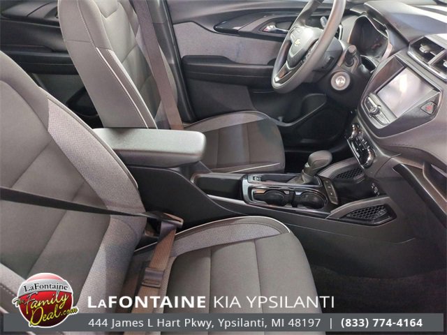 Used 2022 Chevrolet TrailBlazer LS image 29