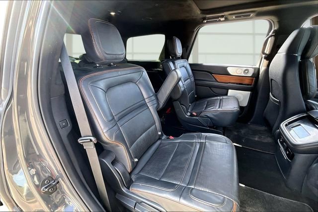 Used 2022 Lincoln Navigator Black Label image 27